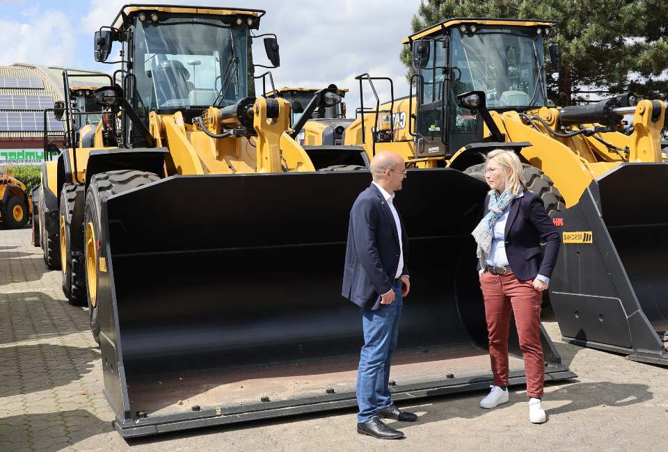 zusammenarbeit-hoffmann-baumaschinen
